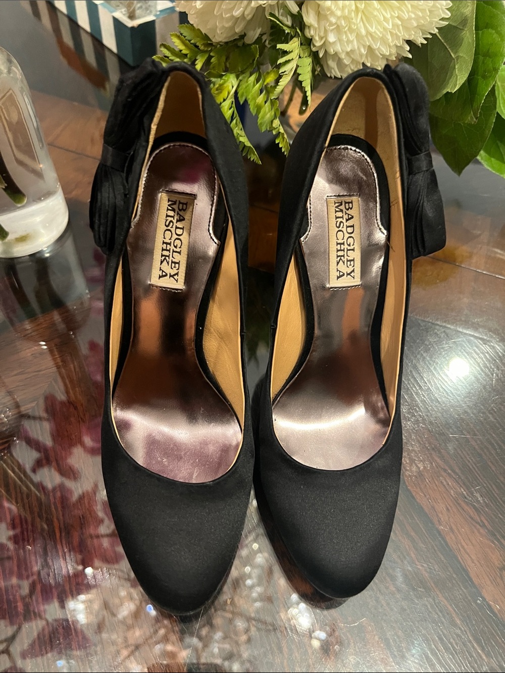 Badgley Mischka Black Satin Round-Toe Heels with Side Bow